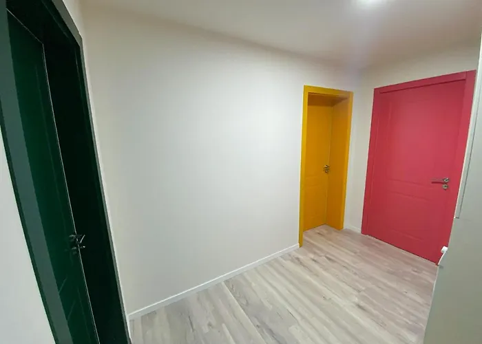 Three Doors Apartments, Kiwi 1+1